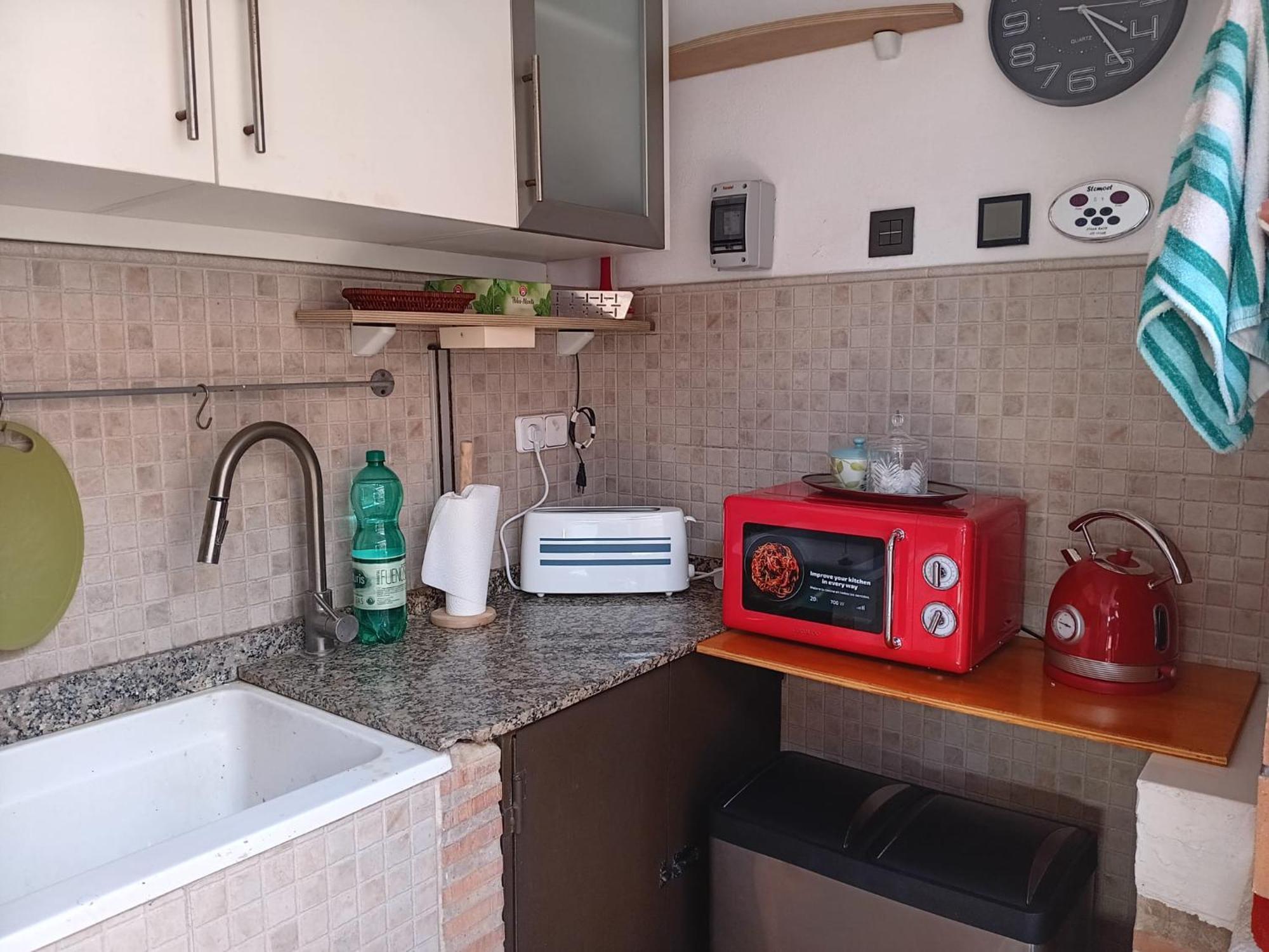 Appartamento La Casa De Huespedes La Pobla de Vallbona Esterno foto