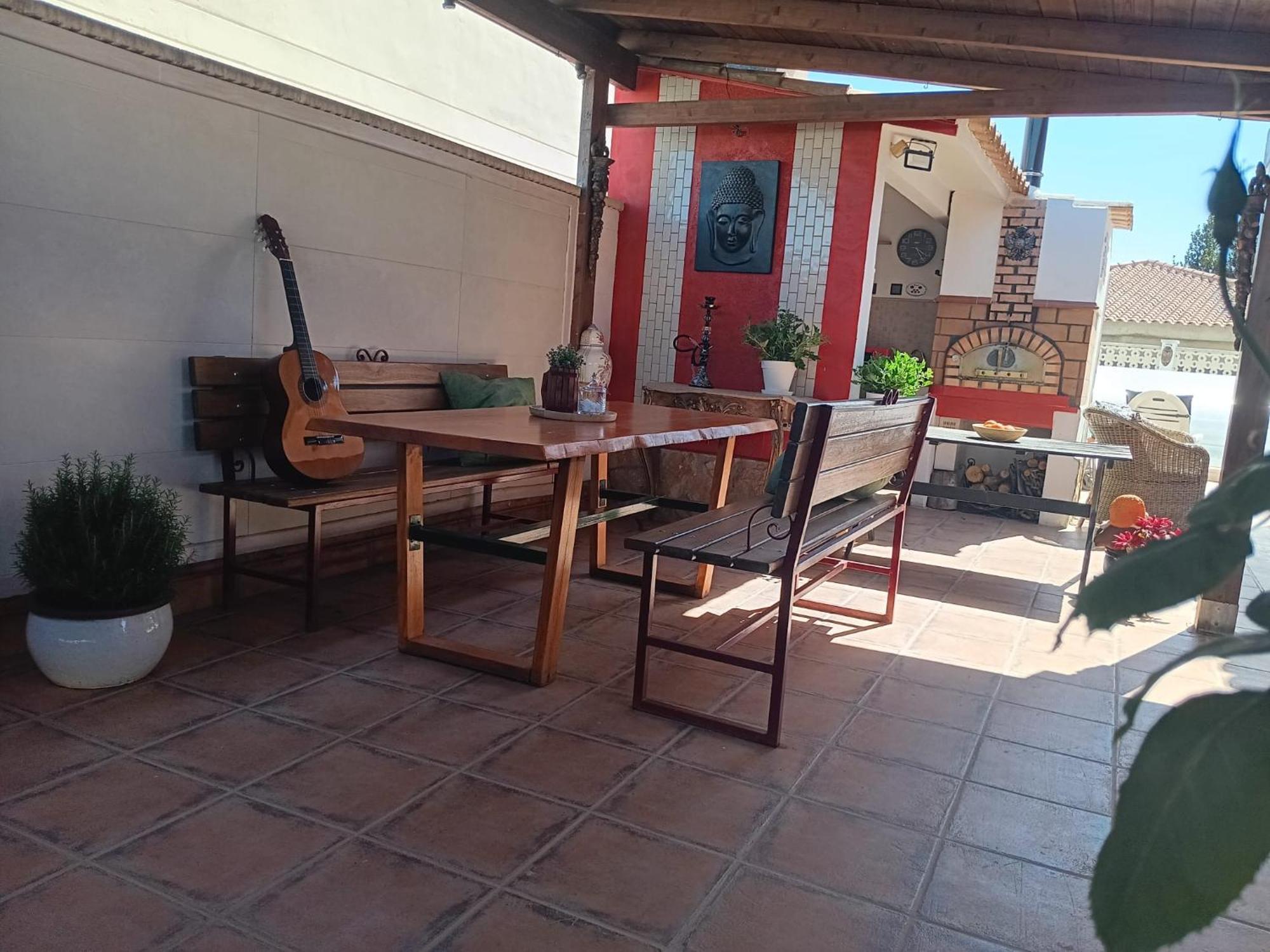 Appartamento La Casa De Huespedes La Pobla de Vallbona Esterno foto