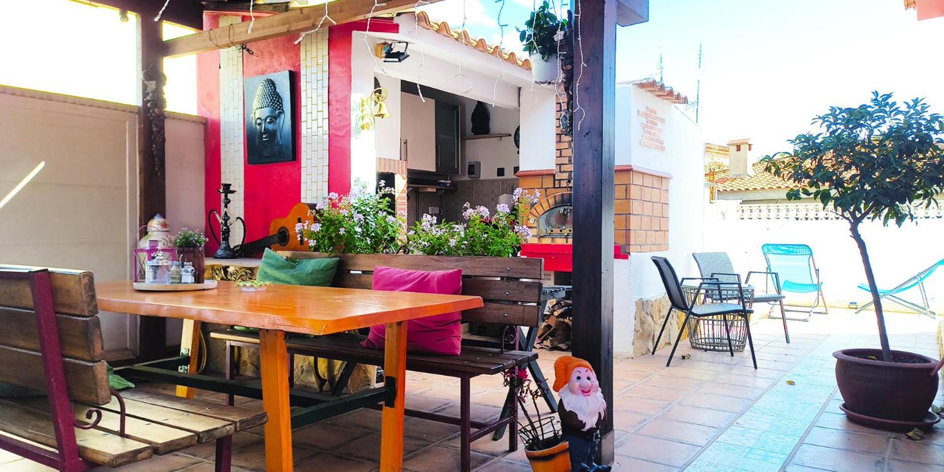 Appartamento La Casa De Huespedes La Pobla de Vallbona Esterno foto